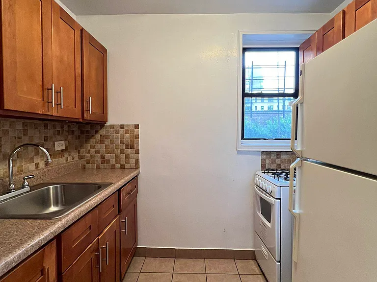 139th St Apt 1l, Jamaica